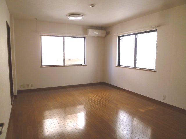 Kitchen. Western style room