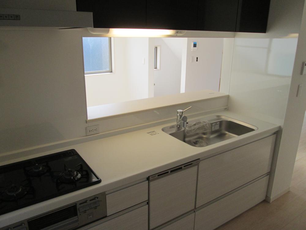 Kitchen. System Kitchen photo