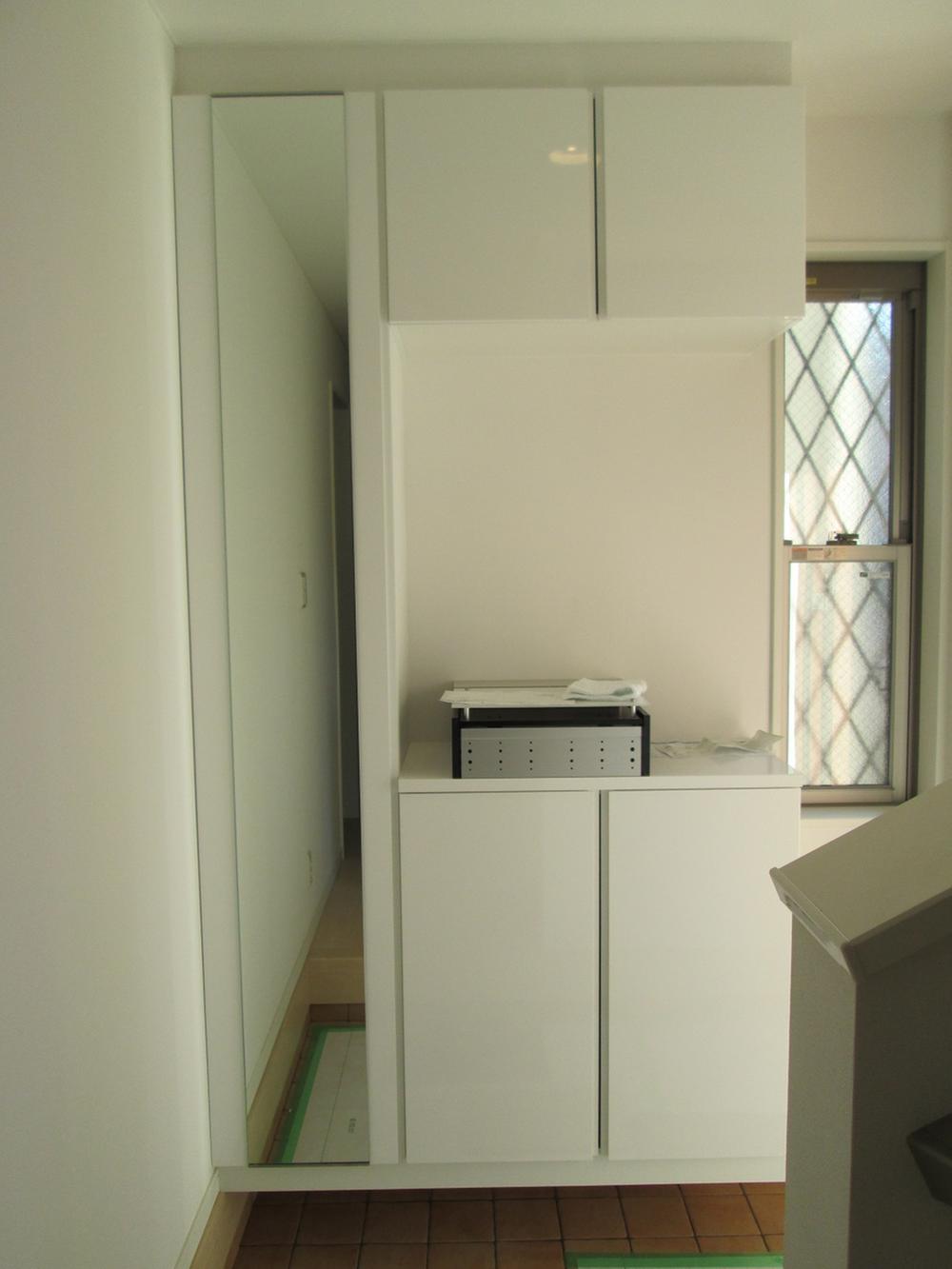 Same specifications photos (Other introspection). Entrance storage photo