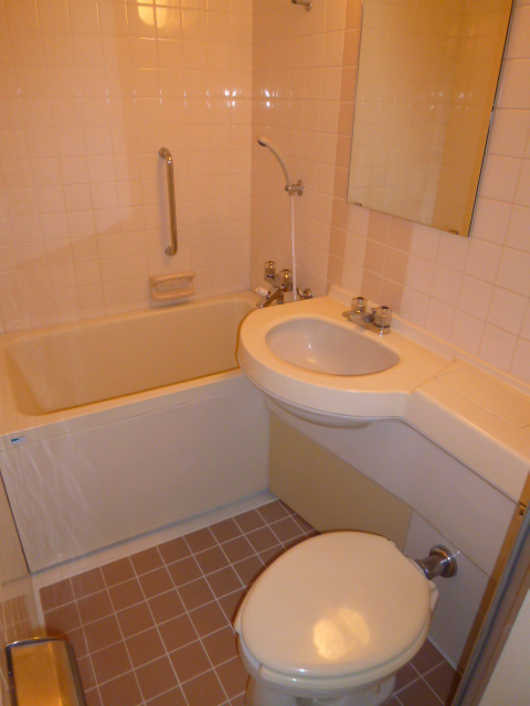 Bath. Bathroom of spread ☆