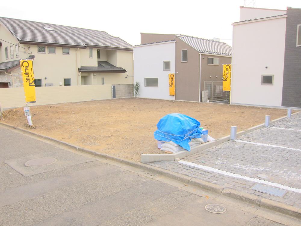 Local land photo. Local (11 May 2013) Shooting