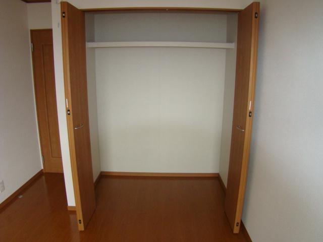 Same specifications photos (Other introspection). Same specifications