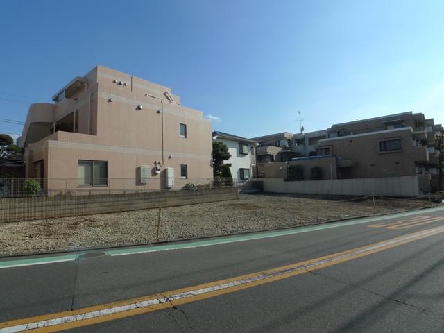 Local land photo. Local (11 May 2013) Shooting