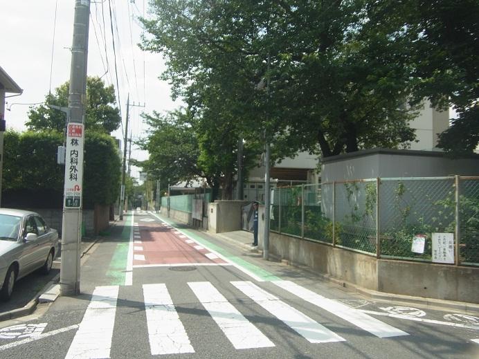 Local appearance photo. Local (06 May 2013) Shooting