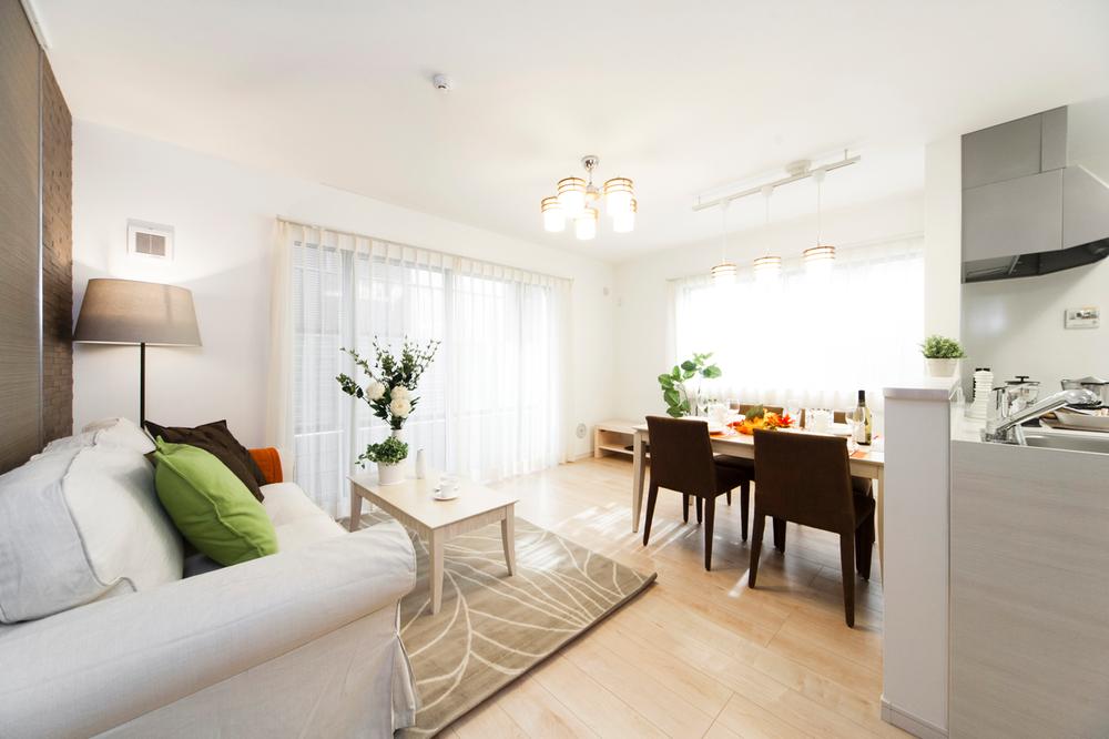 Living. Indoor (11 May 2013) Shooting