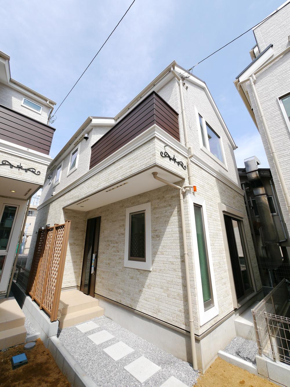 Local appearance photo