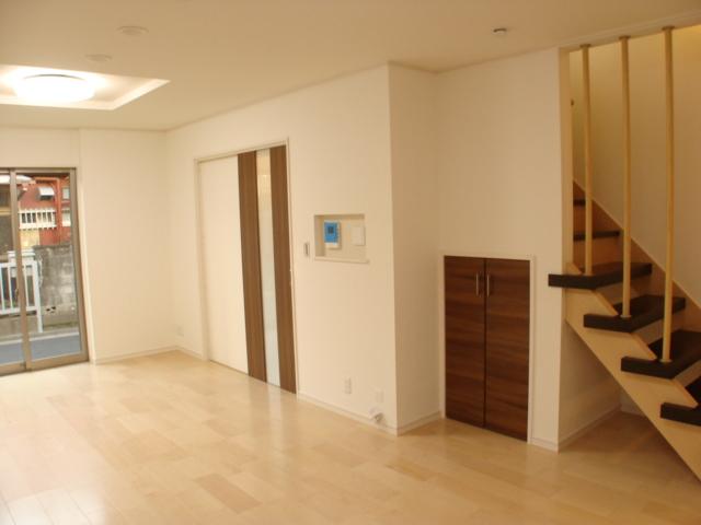 Same specifications photos (Other introspection)