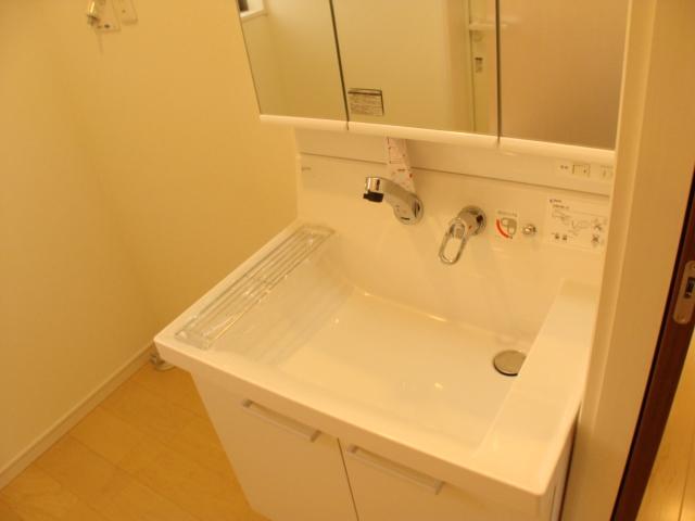 Same specifications photos (Other introspection)