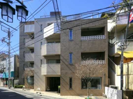 Local appearance photo. Appearance 1