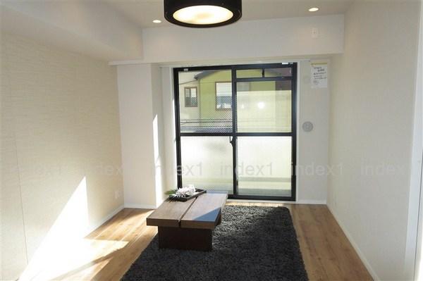 Living. Postprandial be relaxed, Calm living