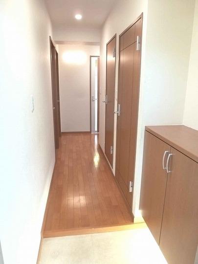 Setagaya-ku, Tokyo Kaminoge 2