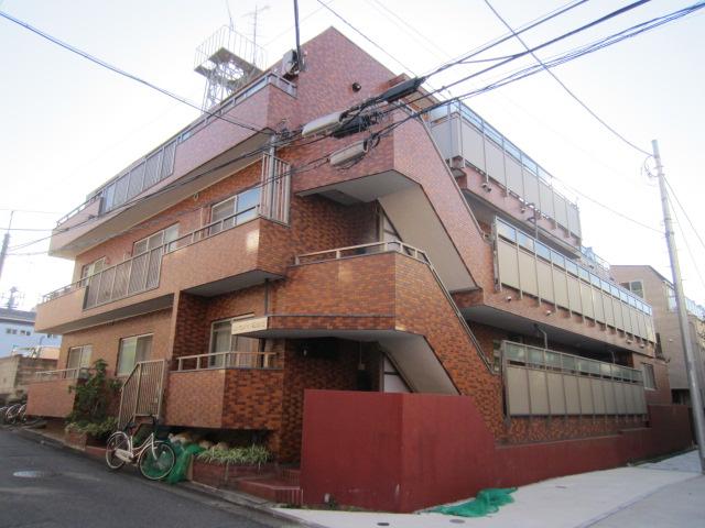 Local appearance photo. Local (10 May 2013) Shooting