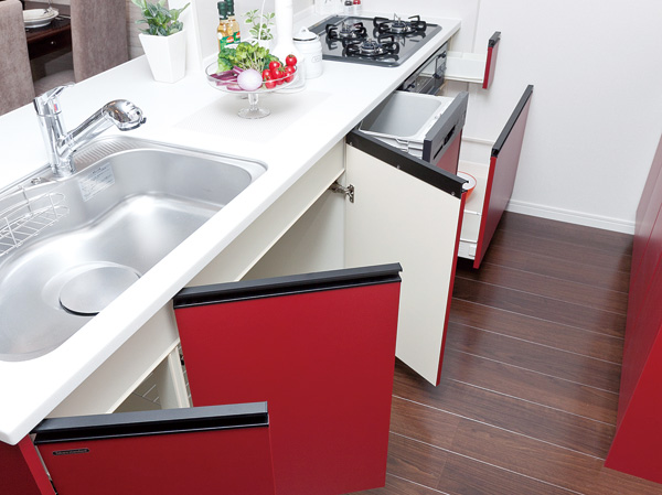 Kitchen.  [Kitchen cabinet] The other that can be rich houses the kitchen supplies, It also installed a convenient spice rack for storage of the vial, such as seasoning.