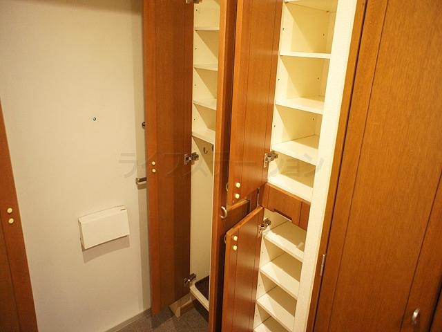 Receipt. Local (November 25) shooting