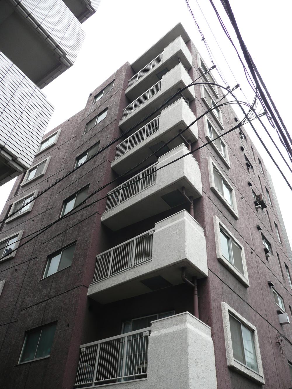 Local appearance photo. local