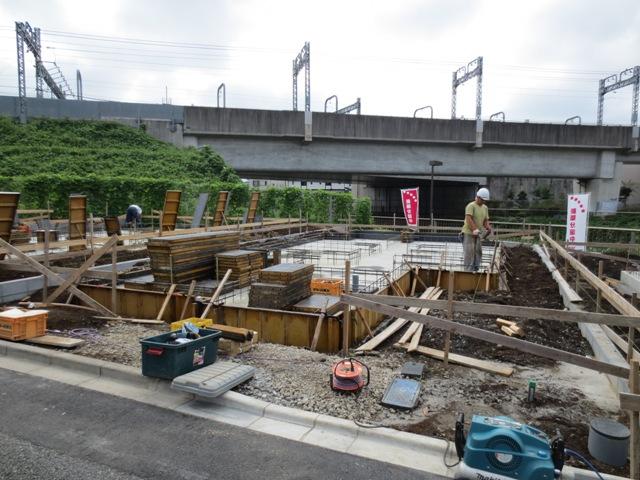 Local appearance photo. Local (Building 2)