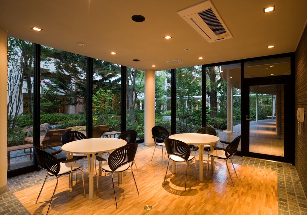 Other common areas. In the cafe lounge and served coffee and snacks.