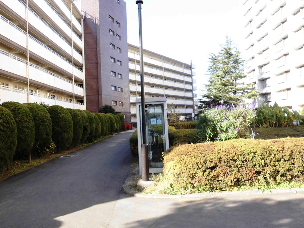 Setagaya-ku, Tokyo Minamikarasuyama 2