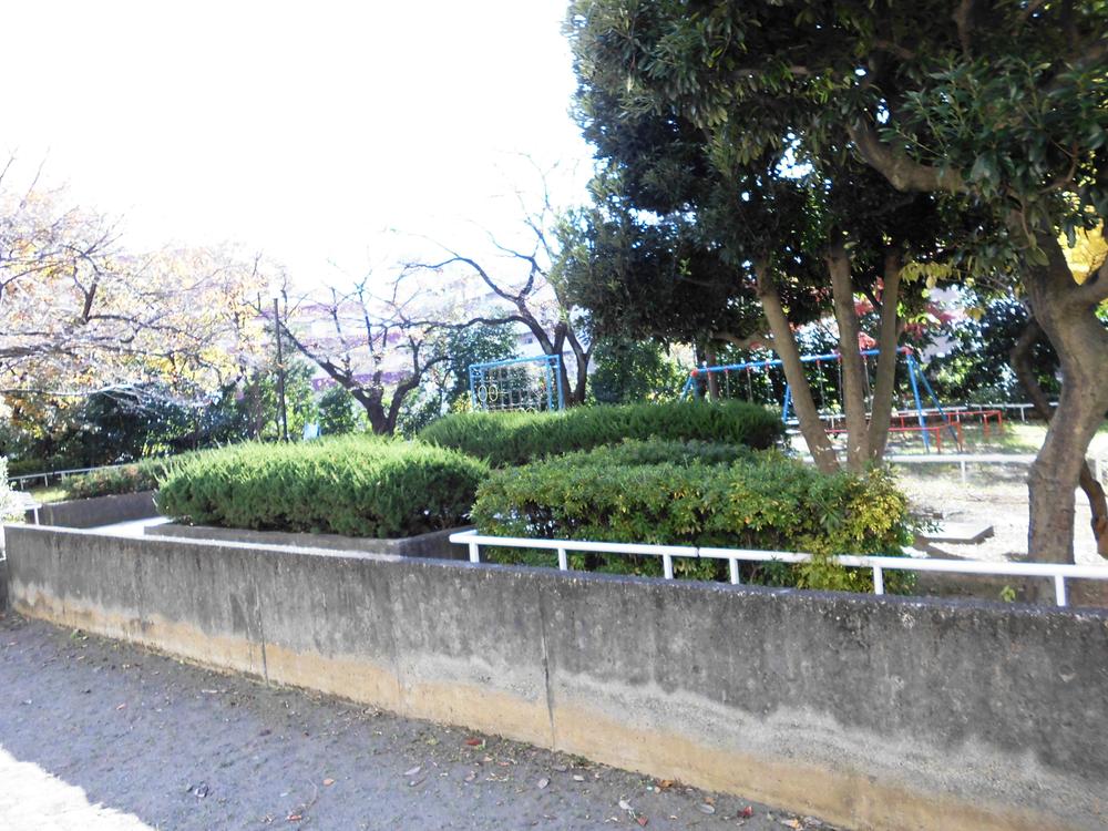 Setagaya-ku, Tokyo Minamikarasuyama 2