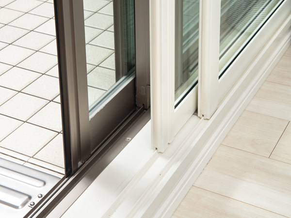 Other.  [Double sash] Adopt a double sash with superior sound insulation and heat insulation effect. (Same specifications)