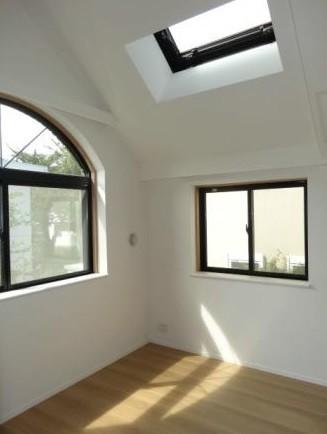 Living. Living space for writing the difference between the light.