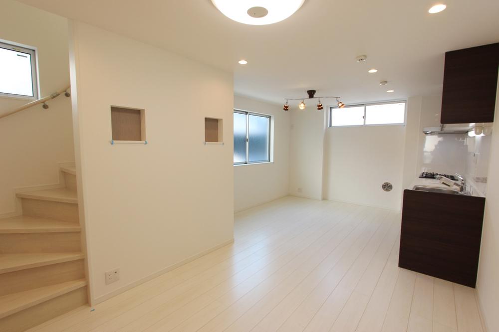 Living. Is organized living space to the compact is feeling good to live!