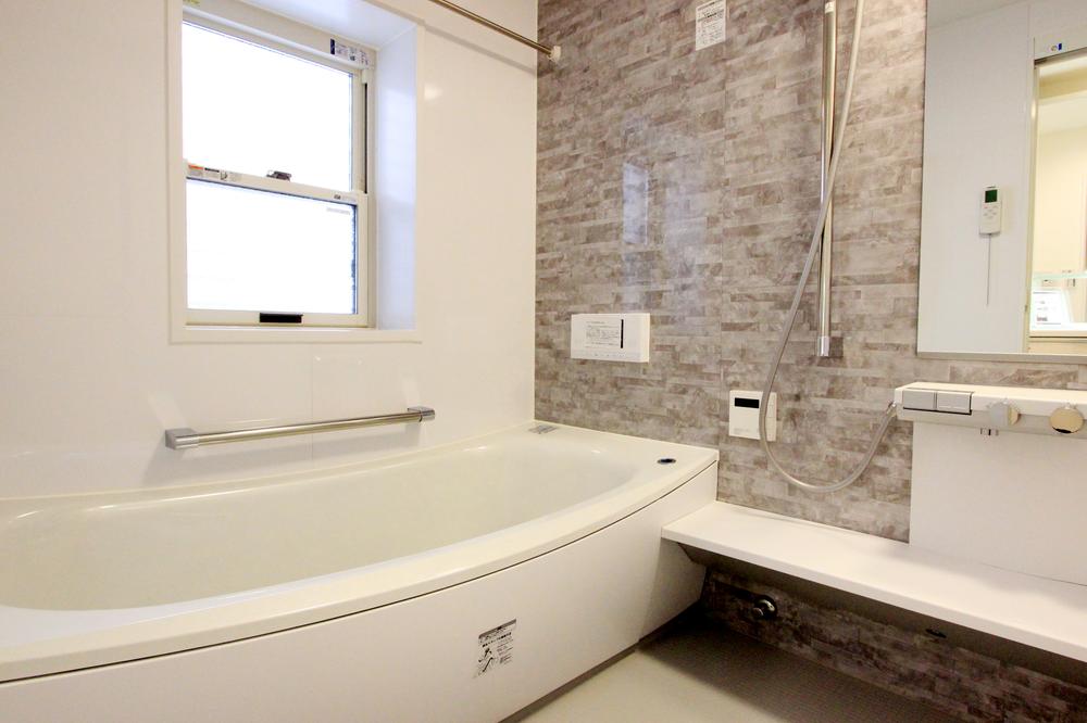 Bathroom. The comfort bathroom is 1.25 square meters type, Mist sauna, TV,