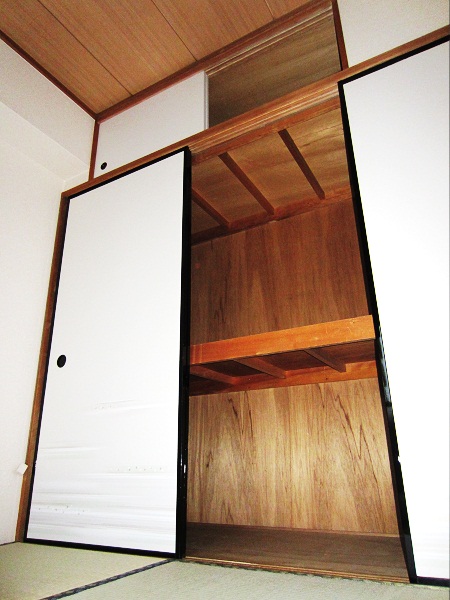 Receipt. There storage