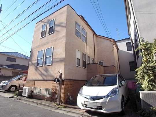 Local appearance photo