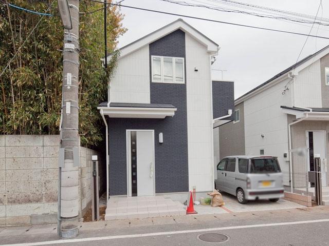 Local appearance photo. 1 Building Nearing completion