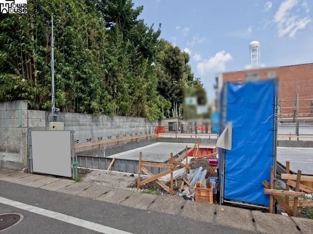 Local appearance photo. 1 Building Time basis