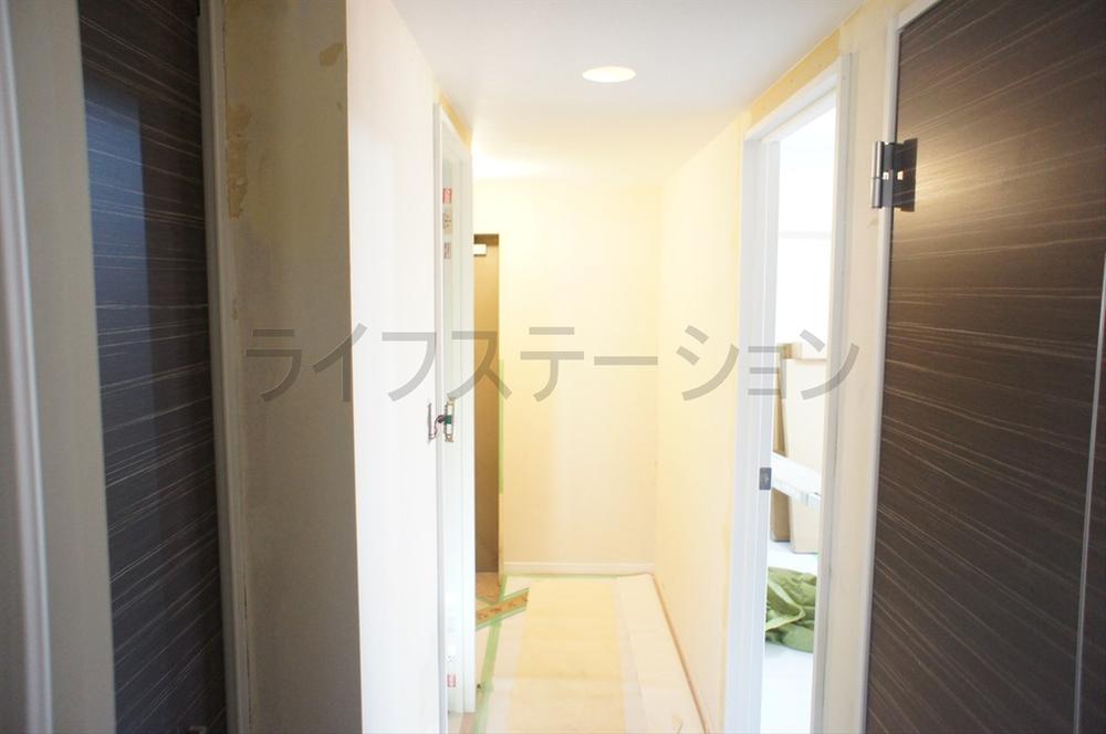 Non-living room. Local (December 2, 2013) Shooting