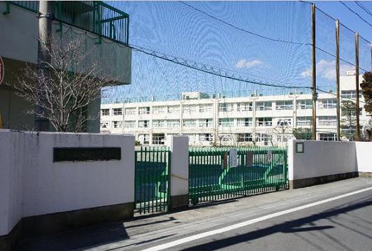 Junior high school. 1021m to Setagaya Ward Matsuzawa Junior High School