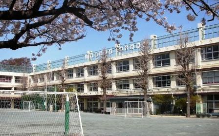 Primary school. 927m to Setagaya Ward Kyodo Elementary School