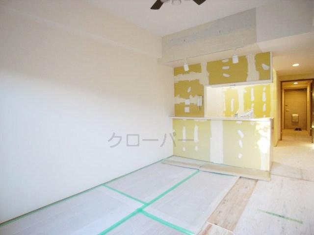 Living. living Reform in