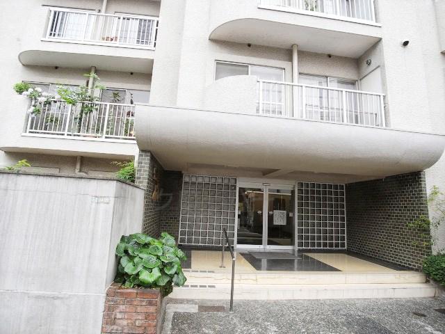 Local appearance photo. Entrance