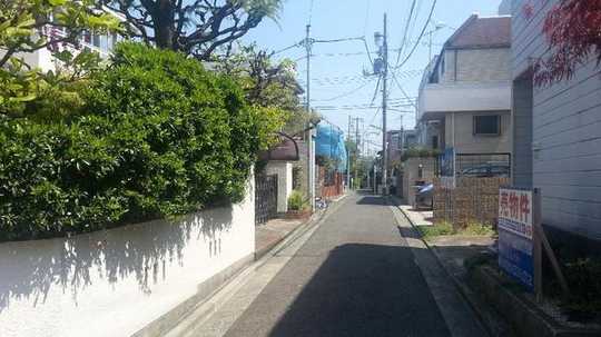Local land photo. State of the local front road
