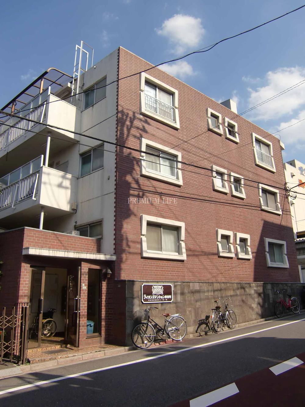 Setagaya-ku, Tokyo Sakurashinmachi 2