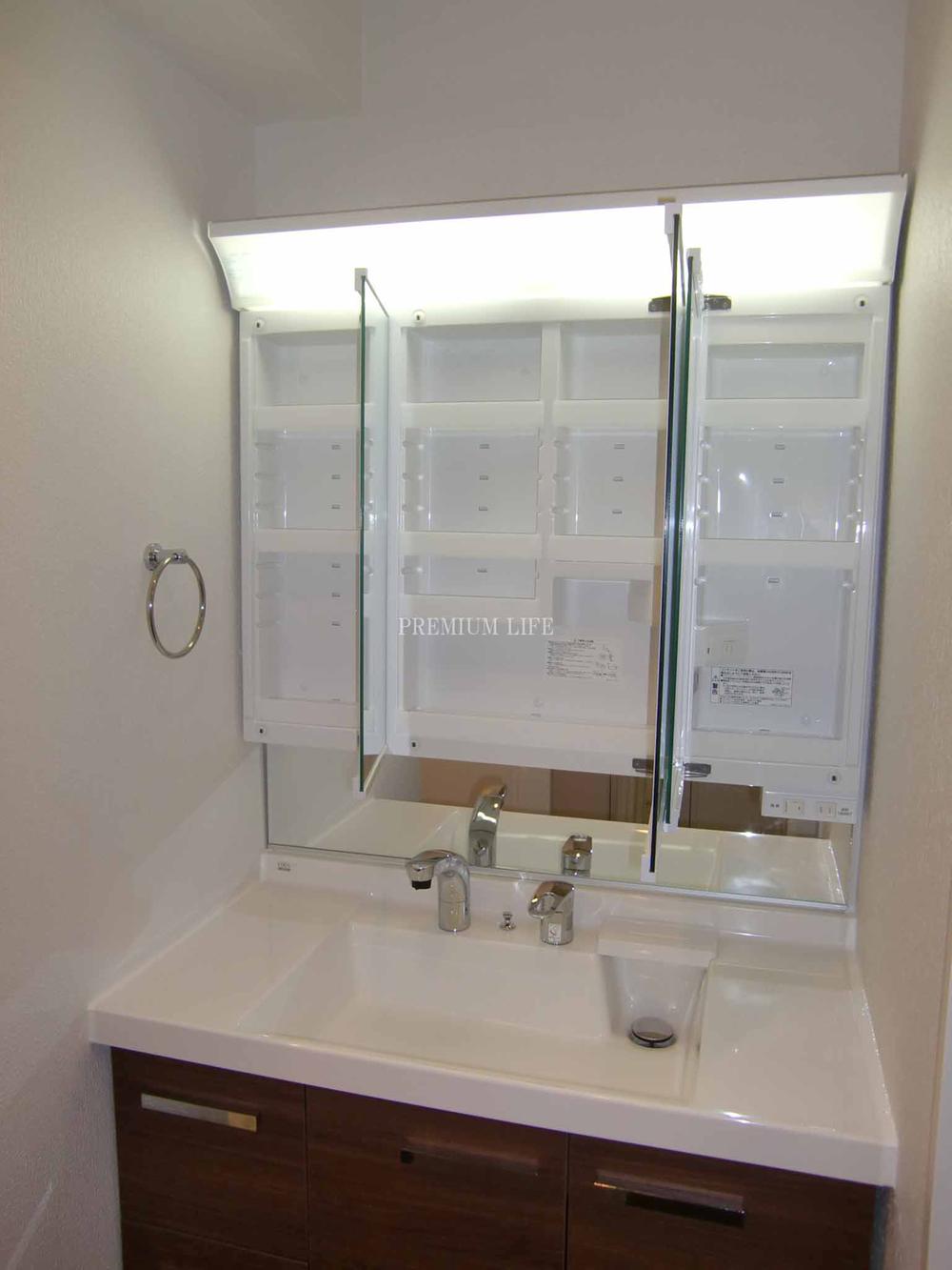 Setagaya-ku, Tokyo Sakurashinmachi 2