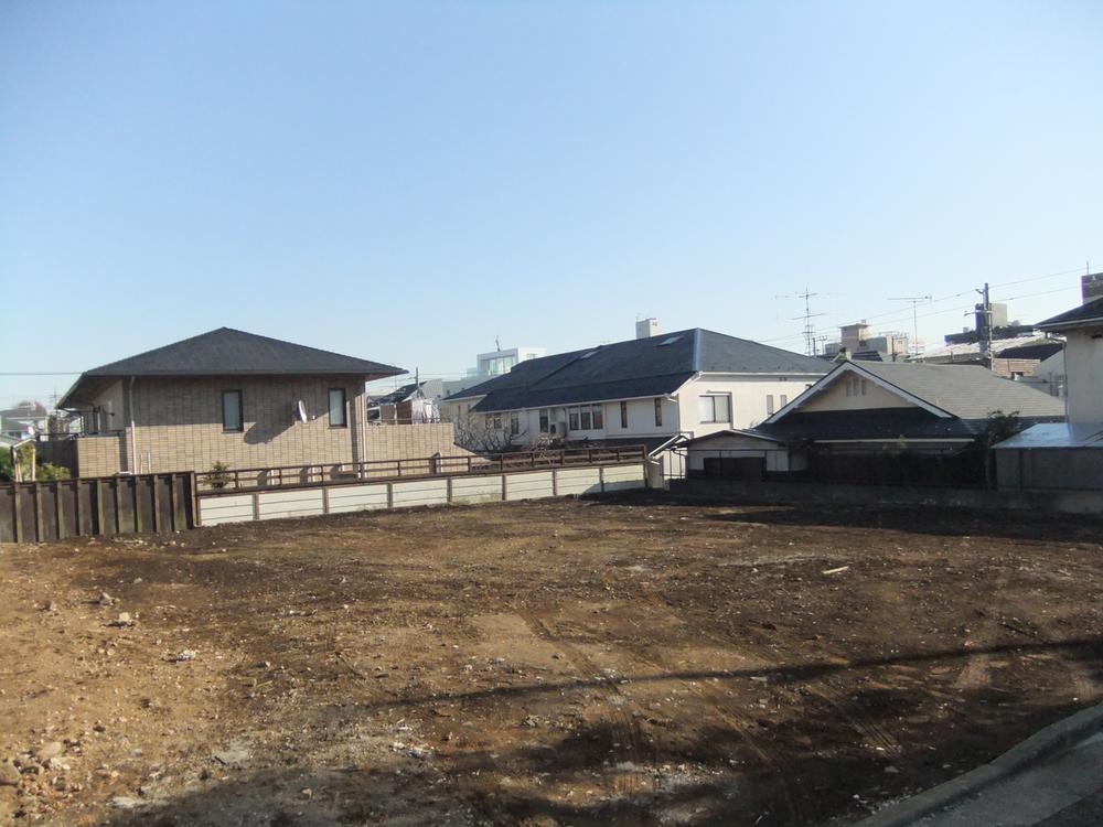 Local photos, including front road. View from the site (January 2014) Shooting