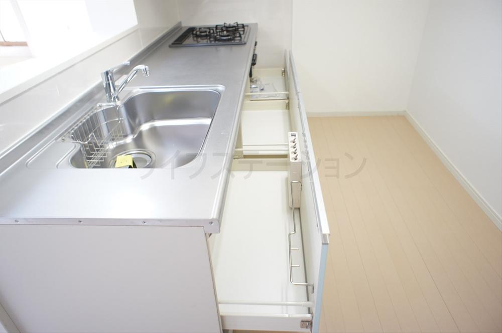 Receipt. Local (December 1, 2013) Shooting