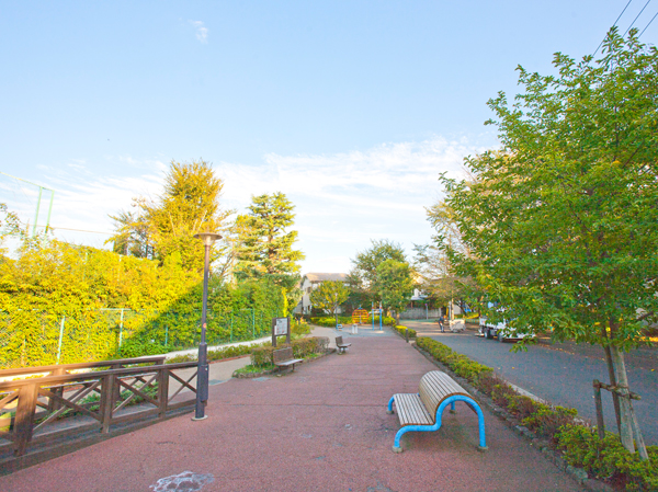 Surrounding environment. Nakagawa promenade (about 700m, A 9-minute walk)