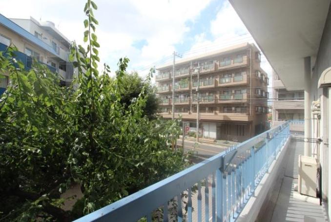 View photos from the dwelling unit