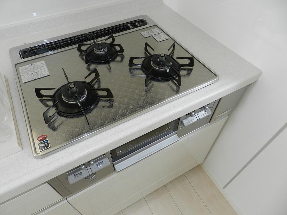 Other Equipment. There is a glass top gas stove beauty, Care is also a breeze.