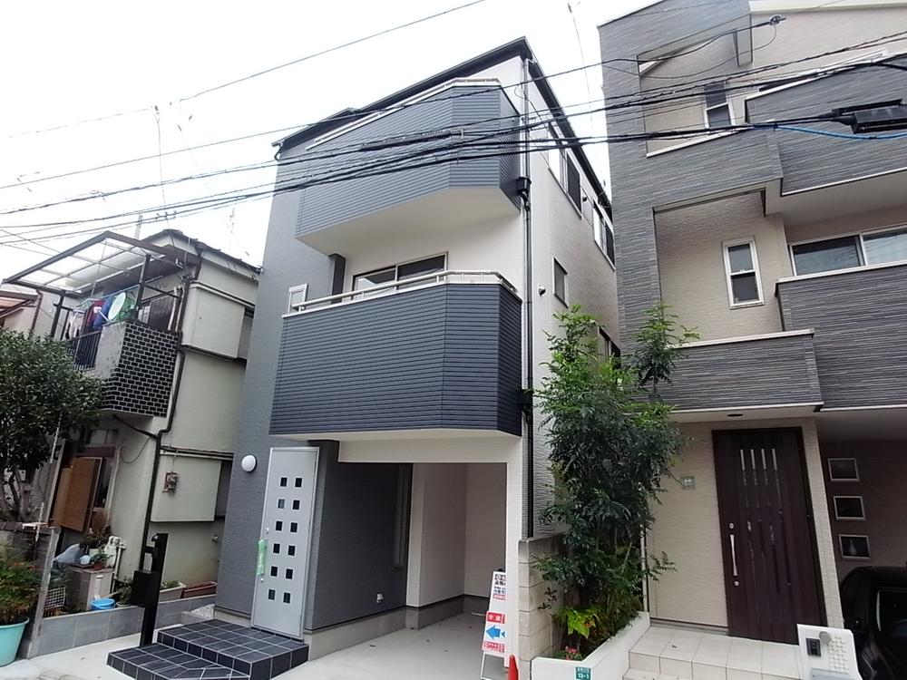 Same specifications photos (appearance)