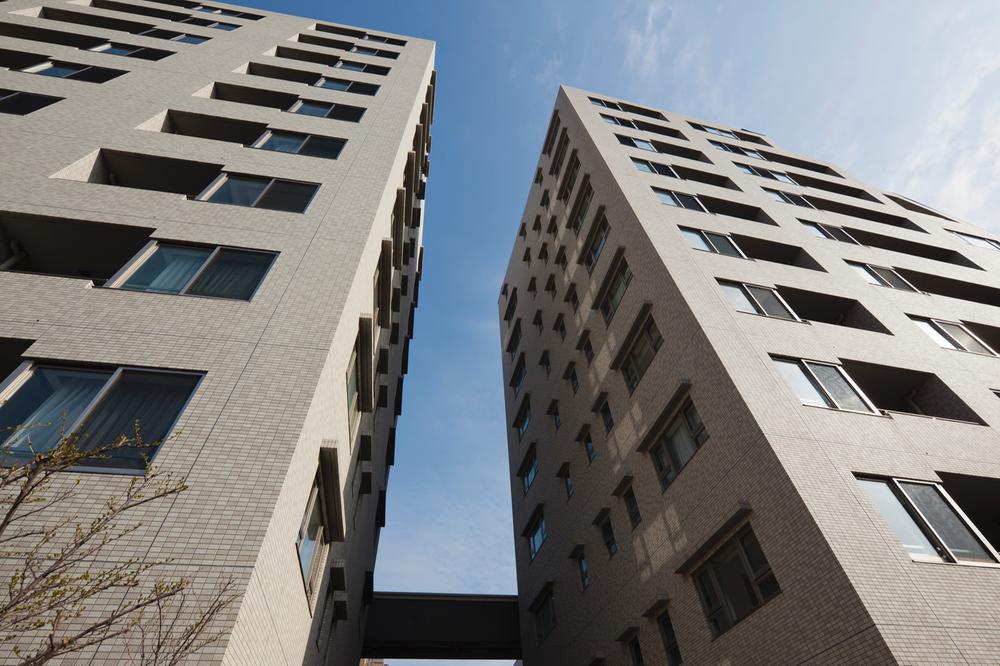 Local appearance photo. Local (March 2012) shooting