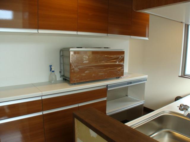 Same specifications photo (kitchen)