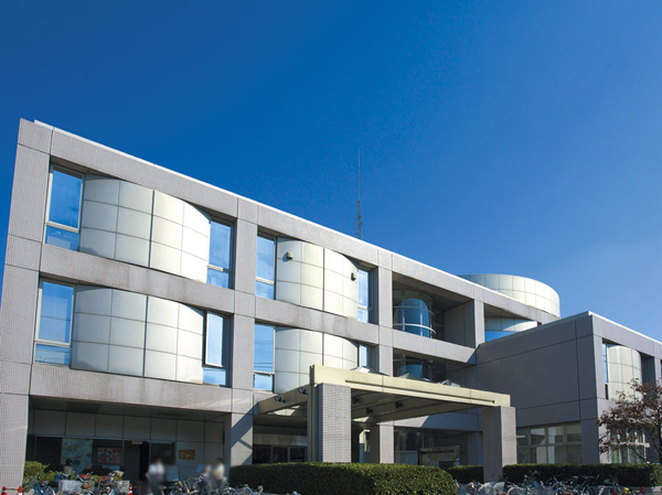 Surrounding environment. Setagaya Ward Central Library (walk 23 minutes, About 1800m)