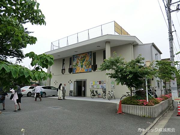 Streets around. Catholic Seijo to church 288m