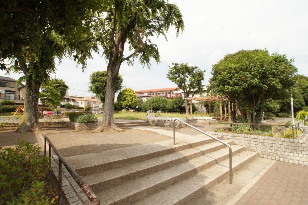 Other. Kitakarasuyama three park